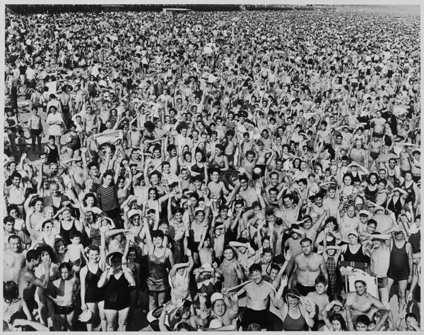 Weegee_ConeyIsland